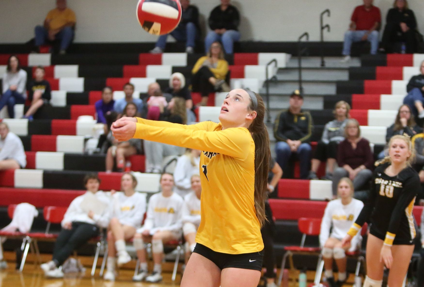 Hampton-Dumont-CAL vs Clear Lake volleyball - Ainley